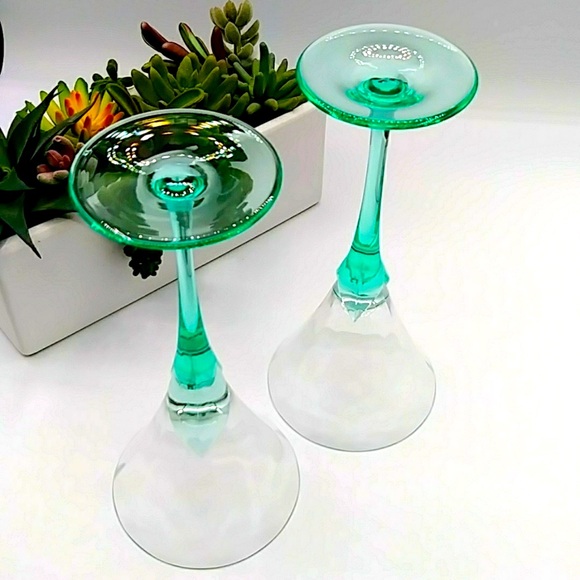COPY- 2 Aqua Stemmed Martini Glasses. Calla lily Stem. - Picture 4 of 7